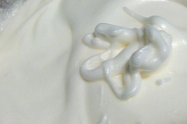 电饭煲蛋糕的做法图解2