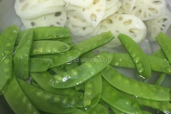荷塘小炒的做法图解2