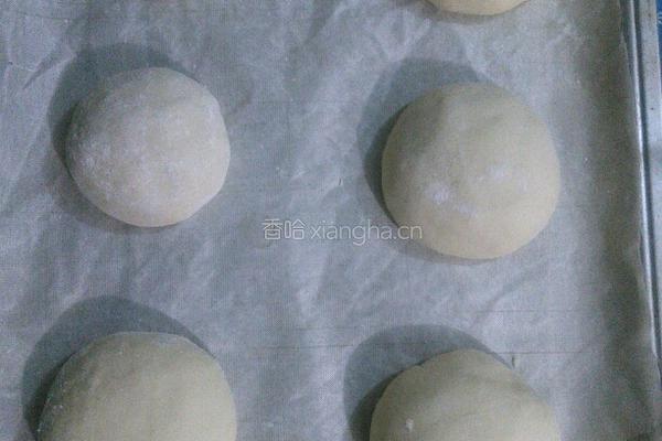 汉堡面包的做法图解3