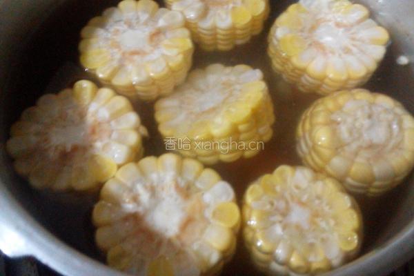 玉米毛豆骨头汤的做法图解4