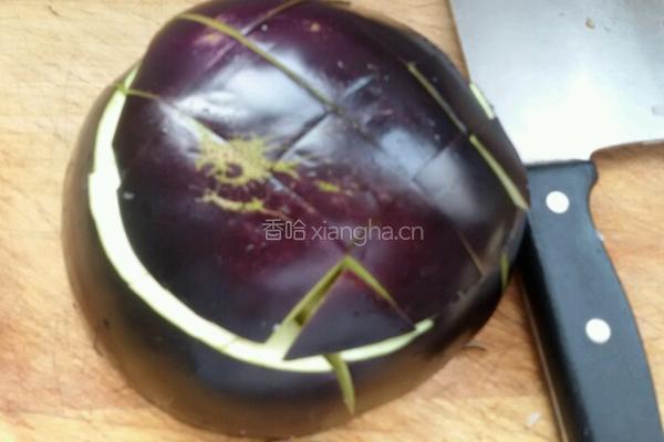 毛豆烧茄子的做法图解1