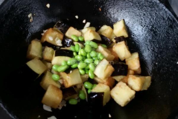 毛豆烧茄子的做法图解8