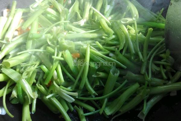 酸辣空心菜杆的做法图解3