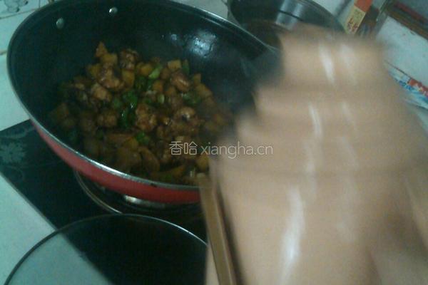 宫爆鸡丁的做法图解7