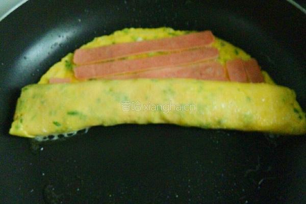 火腿肠鸡蛋饼的做法图解7
