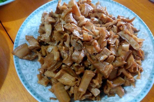 干竹笋炒肉的做法图解5