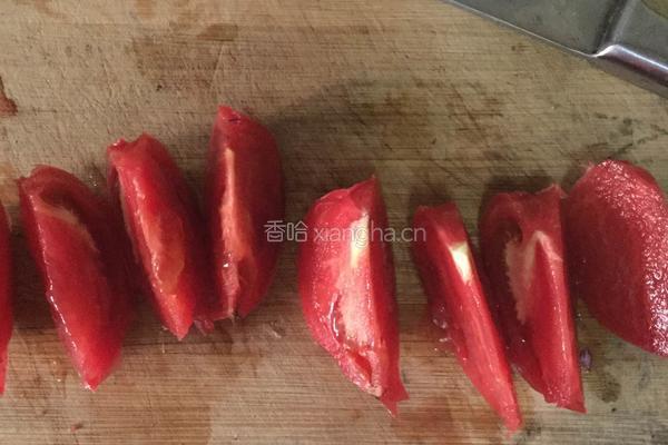 西红柿木耳炒茄子的做法图解2