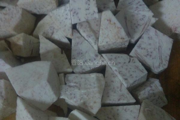 排骨粉蒸香芋的做法图解2