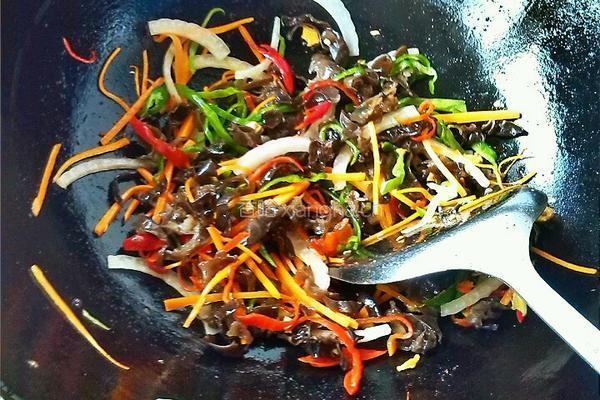 香辣肉丝的做法图解7