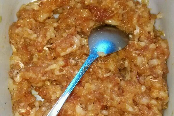 包菜蒸饺的做法图解3