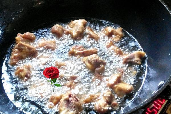 糖醋土豆排骨的做法图解5