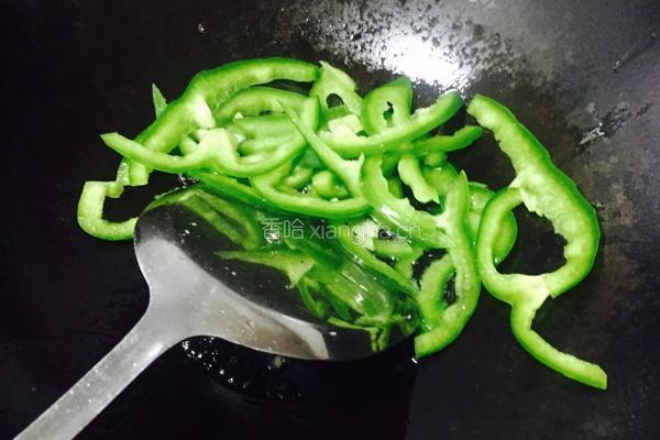 青椒土豆丝的做法图解3