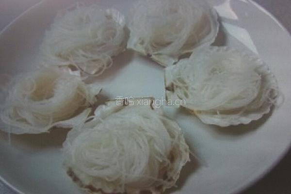 蒜蓉粉丝蒸扇贝的做法图解4