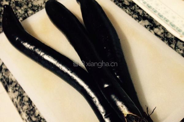 鱼香茄子的做法图解1