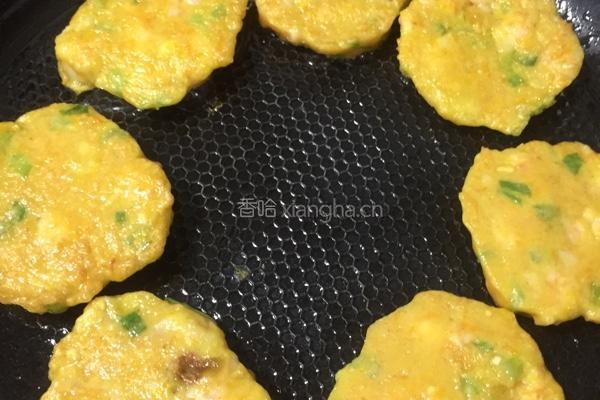 鲜虾仁饼的做法图解6