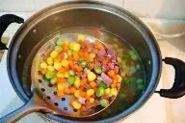 扬州炒饭的做法图解2