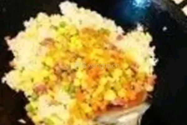 扬州炒饭的做法图解5