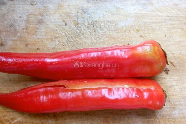 辣子毛豆的做法图解1