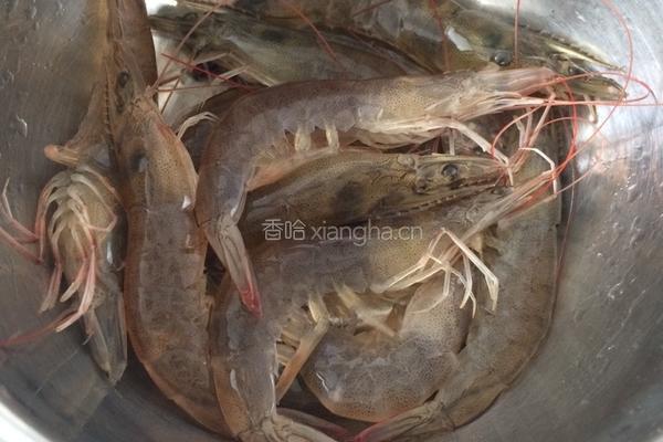 蒜蓉开背虾的做法图解2
