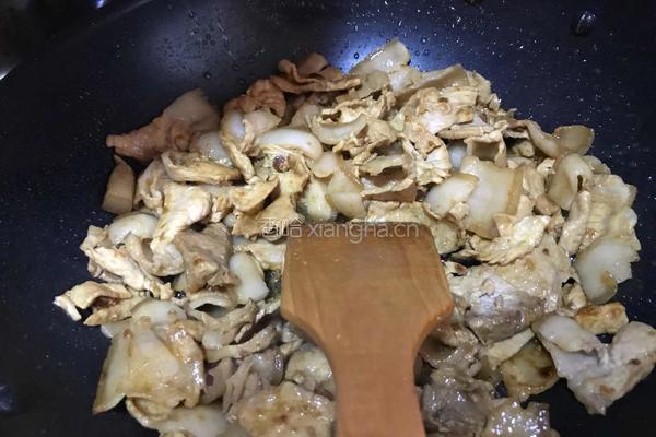 最简单的回锅肉的做法图解4