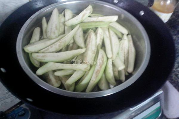 蒜蓉蒸茄子的做法图解5