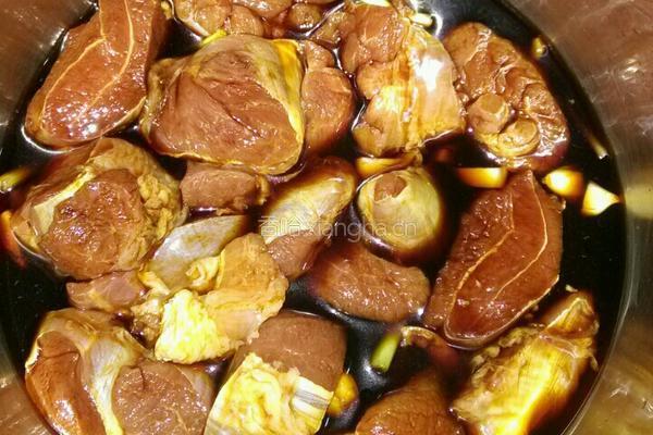 酱烧腿芯肉的做法图解4