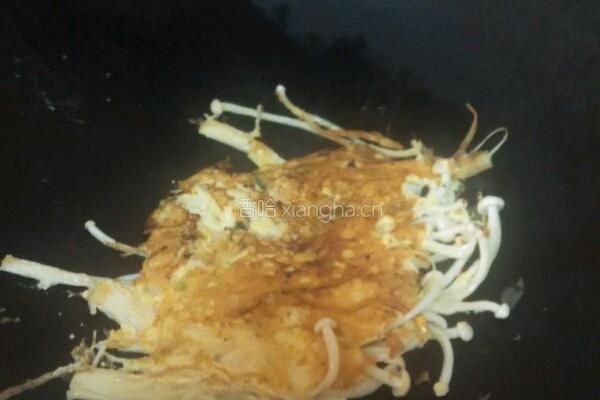 蛋煎金针菇的做法图解6