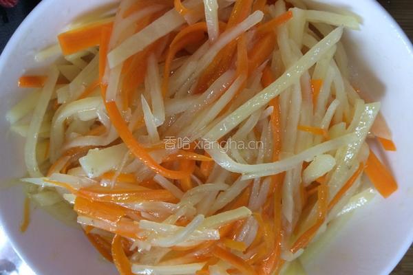 糖醋土豆丝的做法图解4