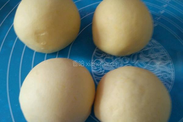 茄子洋葱辣椒水饺的做法图解6