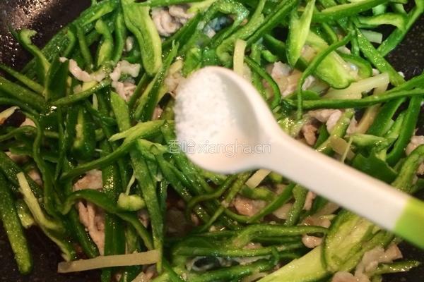 青椒炒肉丝的做法图解8