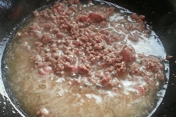 牛肉酱的做法图解2