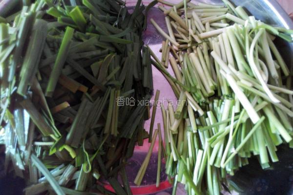 韭菜鸡蛋的做法图解2
