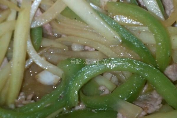 木瓜青椒肉丝配的做法图解8