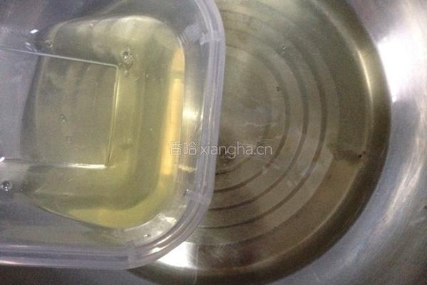 抹茶红豆奶油夹心蛋糕卷的做法图解8