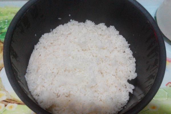 三丁炒饭的做法图解5