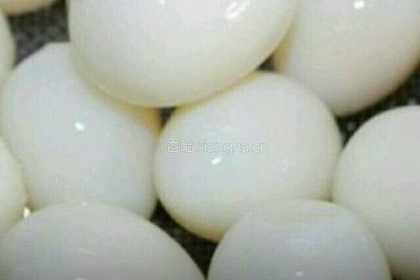 茄汁鹌鹑蛋。的做法图解4