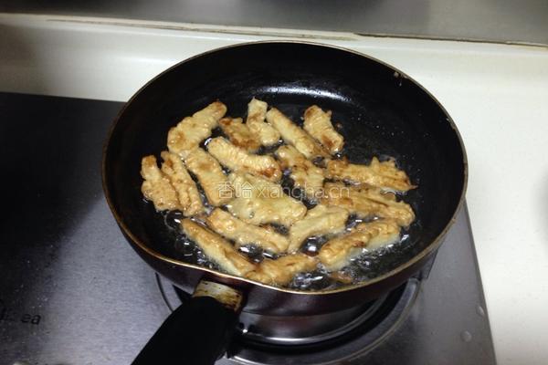 糖醋脆皮茄子的做法图解7