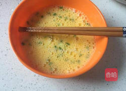 鸡蛋饼的做法图解1