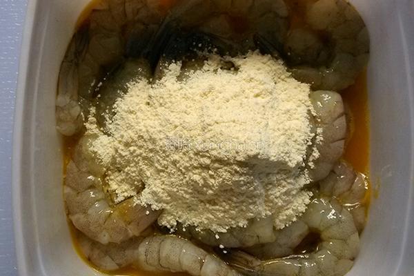 香脆炸虾的做法图解3