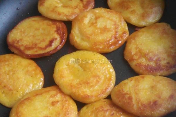 新鲜玉米饼的做法图解3