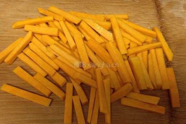 南瓜芝麻饼的做法图解1