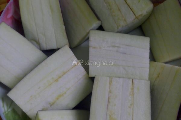 酱香茄子的做法图解1