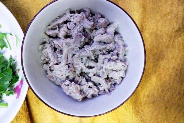 皮蛋瘦肉粥的做法图解4