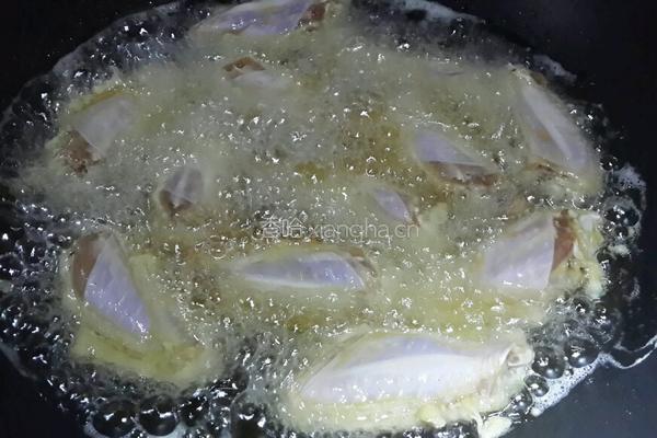 炸鸡翅的做法图解3