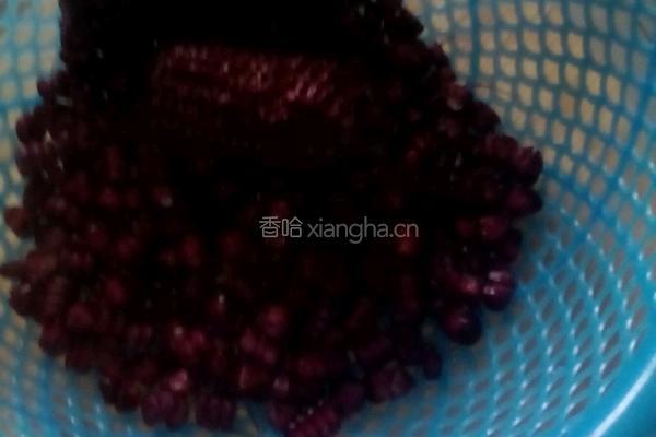 黑玉米粥的做法图解1