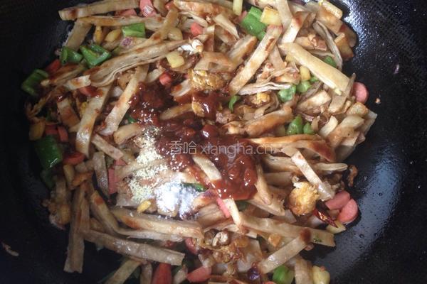 土豆炒油饼的做法图解9