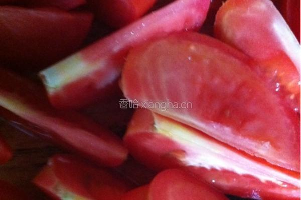猪肉蕃茄汤的做法图解2