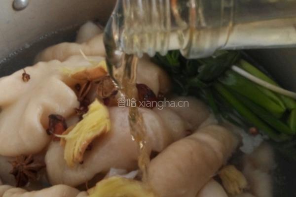 双椒爆肥肠的做法图解2