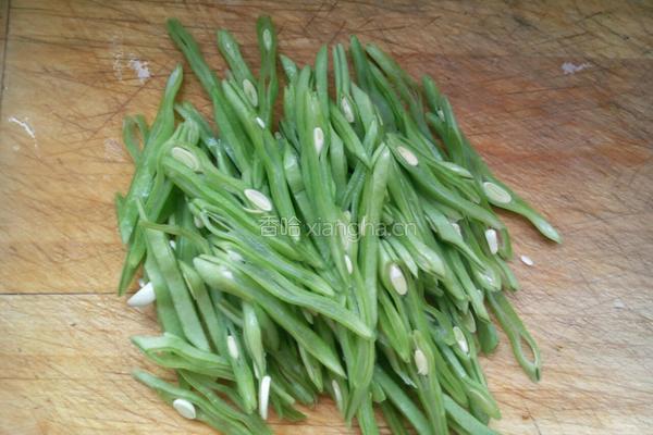 炒豆角丝的做法图解3