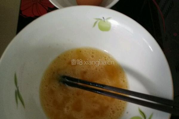 鸡蛋饼的做法图解1